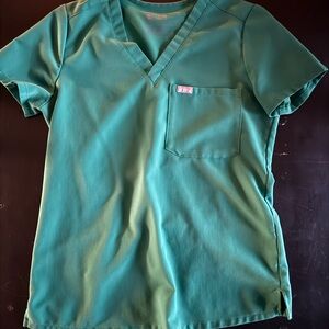 Figs women’s hunter green scrub set